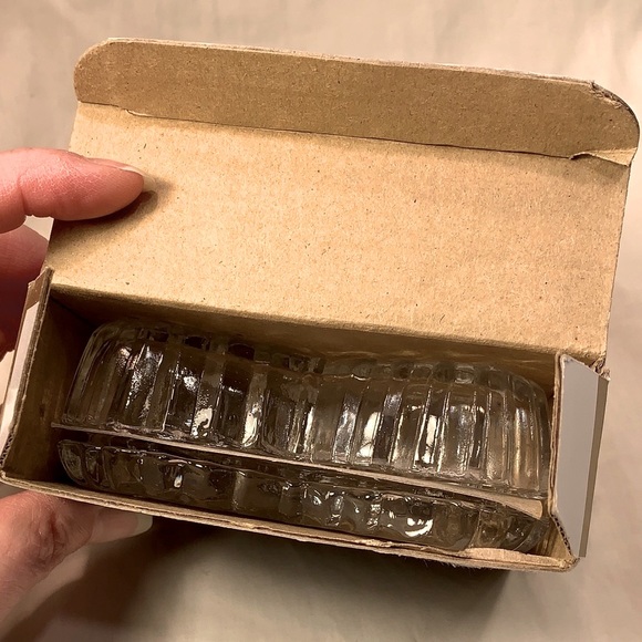 VINTAGE Eternal Crystal Clear Butterfly Shaped Trinket 4 3/8" original box NOS - Picture 3 of 13